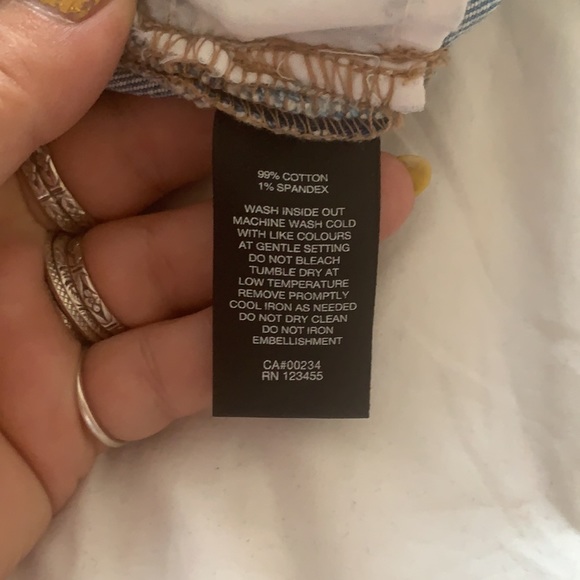 Design Lab size 30 light wash pearl encrusted jean - Picture 6 of 6